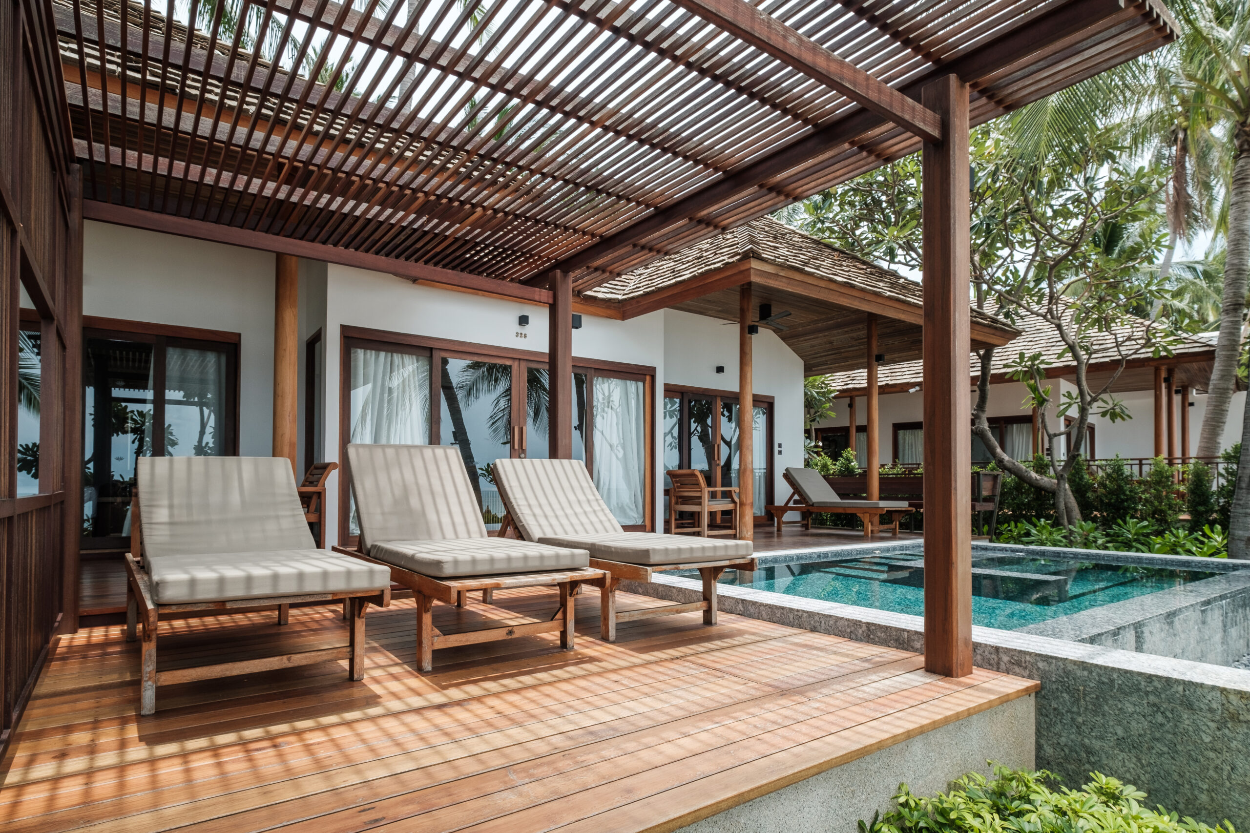 Beachfront villa, 2 bedroom with private pool